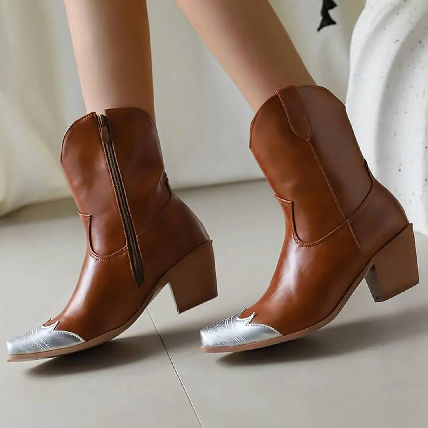 Agodor Women's Vintage Western Boots Cowgirl Ankle Booties Fashion Split Joint Square Toe, Chunky Block Heels with Side Zipper Short Cowboy Booties
