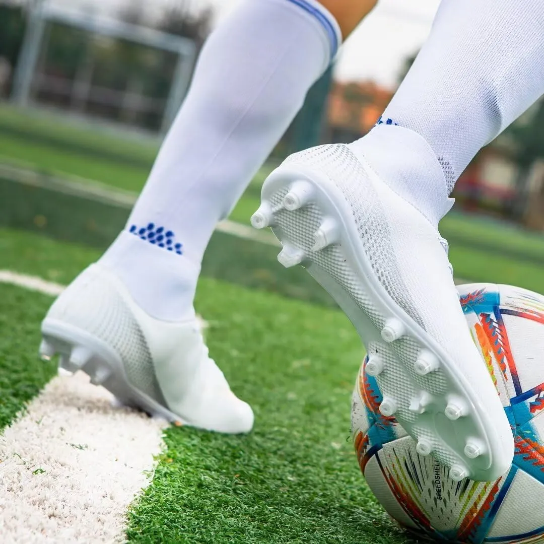 Boys Girls Soccer Cleats Kids Athletic Football Shoes Professional Training Sneakers