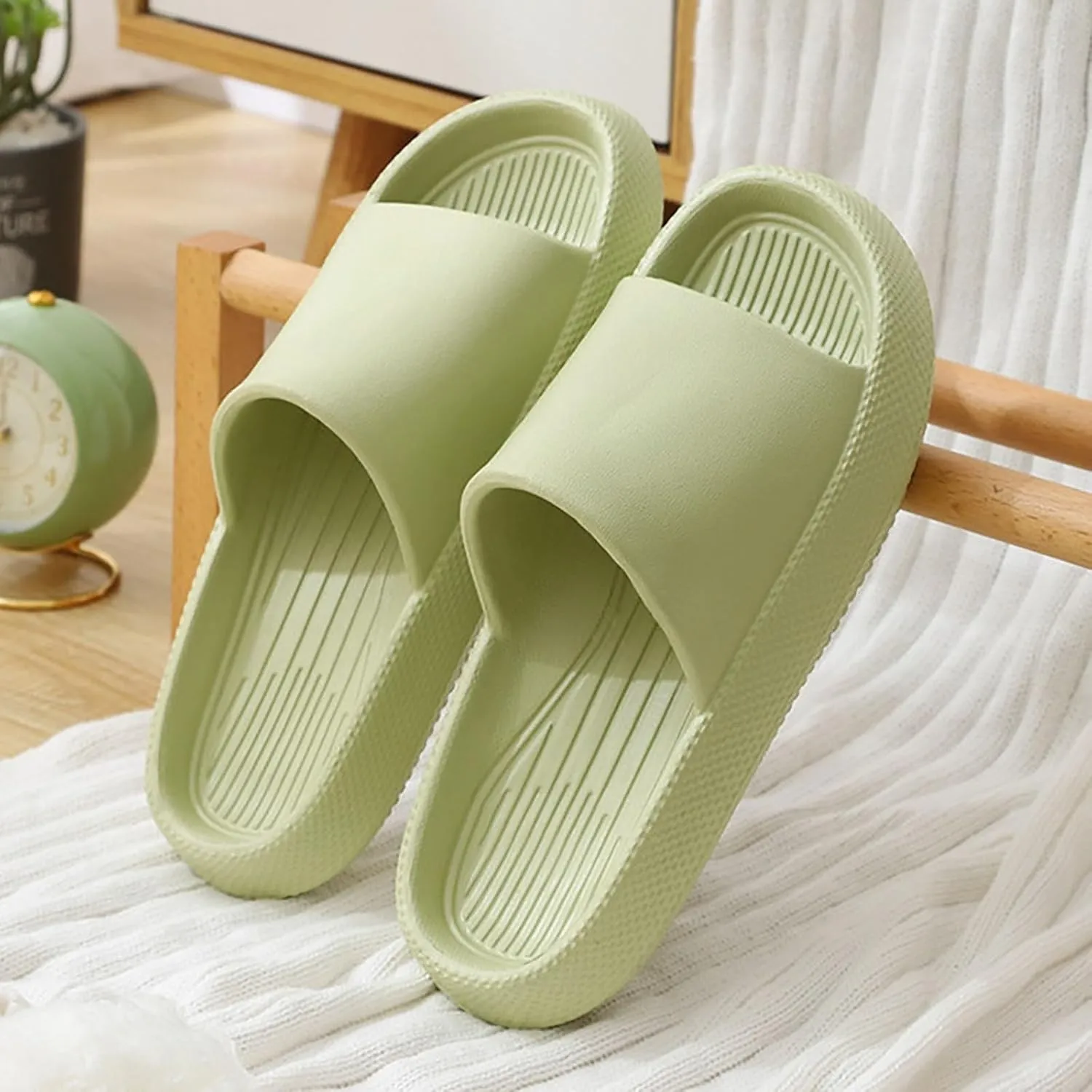 Cloud Slides For Women And Men Soft Cloud Slippers Slides Easy Clean Thick Sole Non Slip Fuzzy Womens Slipper Socks