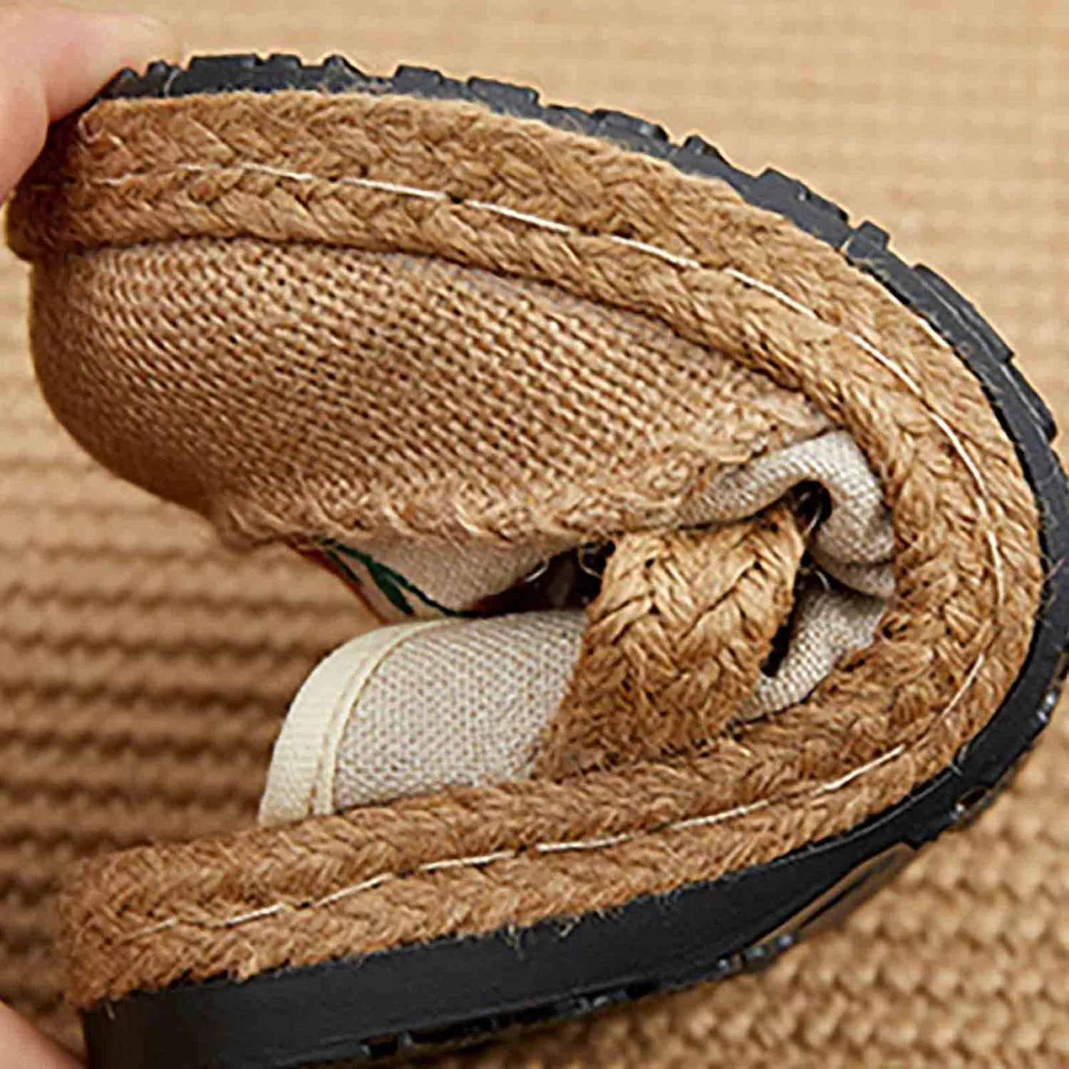 Floral Embroidered Flats Shoes for Women Ladies Casual Low Heels Wedge Closed Round Toe Breathable Dressy Slip On Loafers Comfort Ballet Dress Shoes for Work Nurse