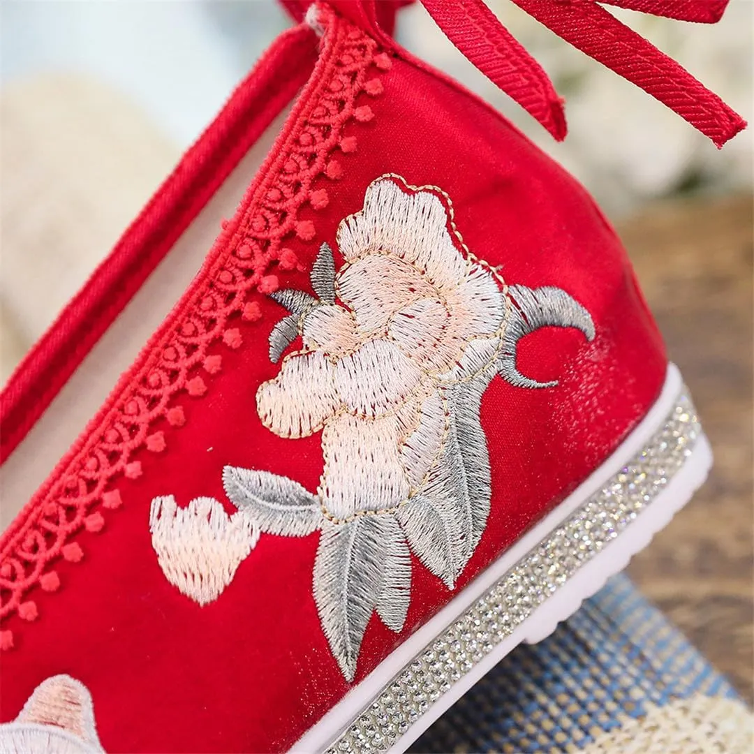 Flower Embroidered Women Cotton Fabric Ankle Strap Hanfu Shoes Retro Ladies Casual Platforms