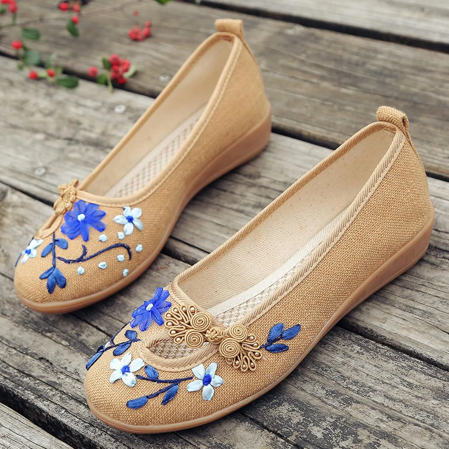 Hee grand Chinese Style Embroidered Flats for Women Comfort Slip on Walking Shoes Mary Jane Shoes