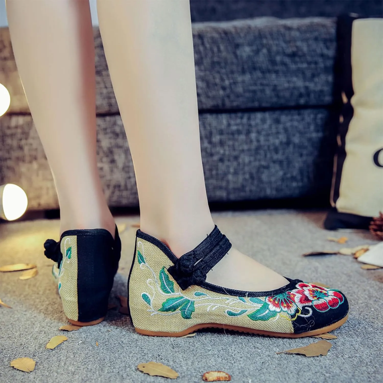 Hee grand Women's Chinese Style Embroidered Flats Comfortable Slip on Shoes Mary Jane Shoes