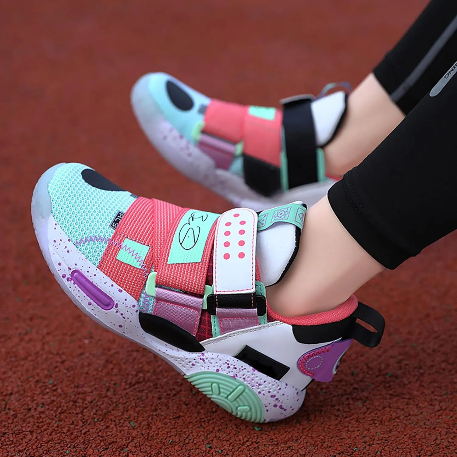 Kids Basketball Shoes Boys Girls Sneakers Durable Sports Shoes Hook-Loop Breathable Outdoor School Trainers for Little Kids Big Kids Youth
