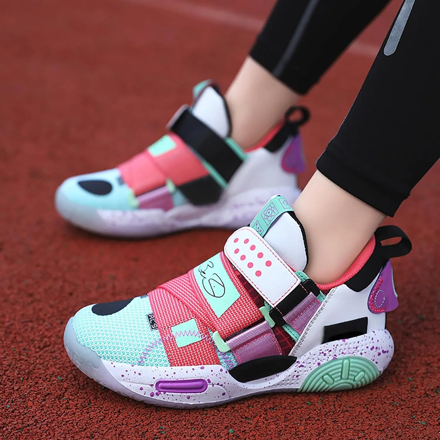 Kids Basketball Shoes Boys Girls Sneakers Durable Sports Shoes Hook-Loop Breathable Outdoor School Trainers for Little Kids Big Kids Youth