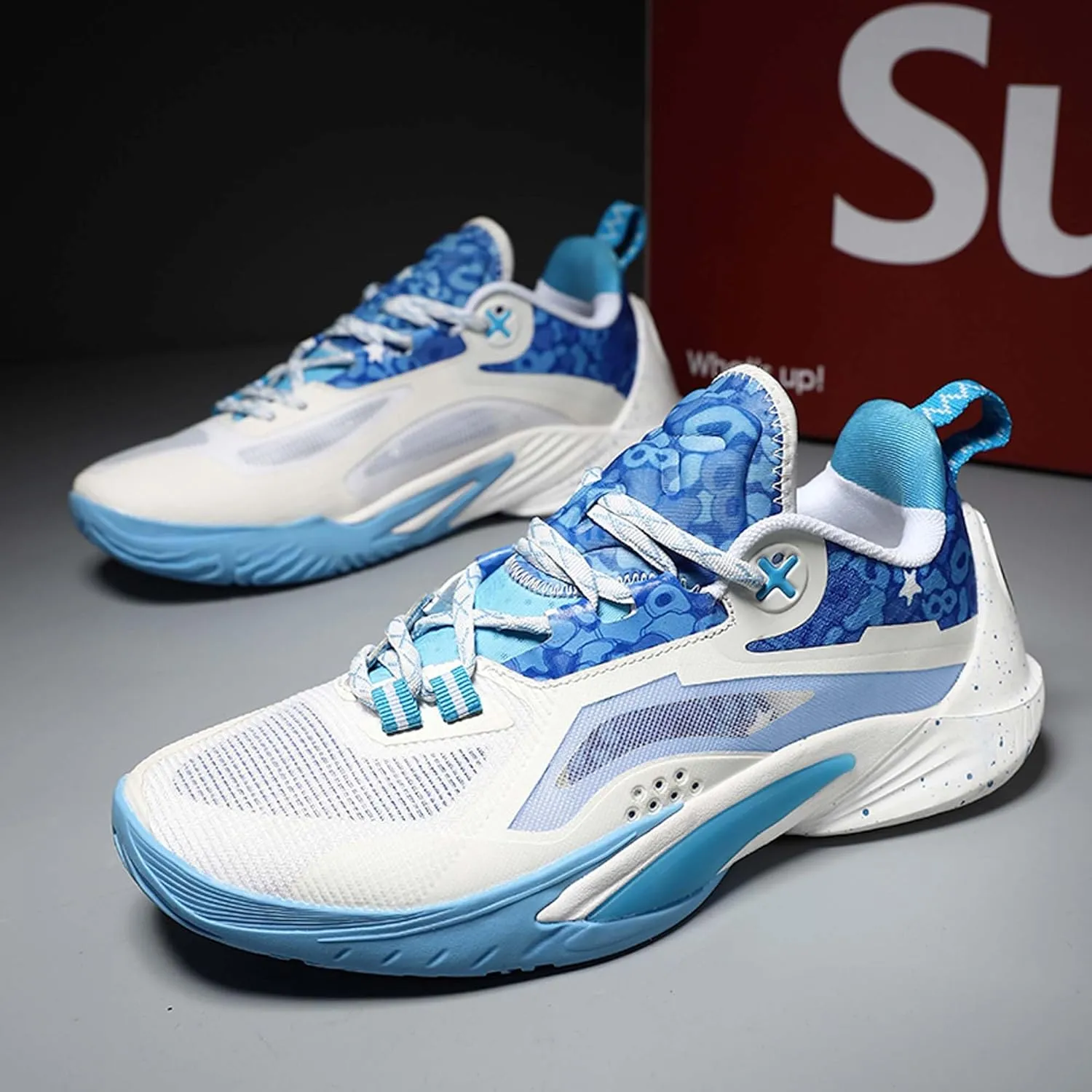 Mens and Womens Mid Top Lace Up Basketball Sneakers Non Slip and Breathable Running Shoes Rubber Sole Wear Resistant Walking Shoes Competitive Badminton Shoes Cross Training Shoes Skateboarding Shoes