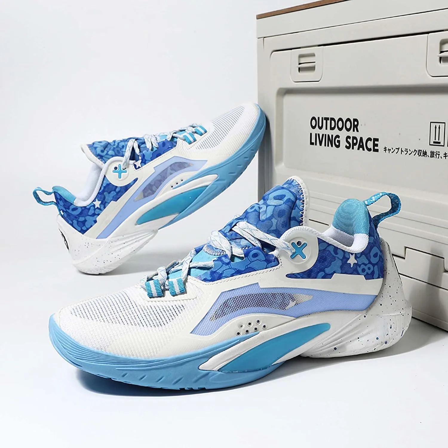 Mens and Womens Mid Top Lace Up Basketball Sneakers Non Slip and Breathable Running Shoes Rubber Sole Wear Resistant Walking Shoes Competitive Badminton Shoes Cross Training Shoes Skateboarding Shoes