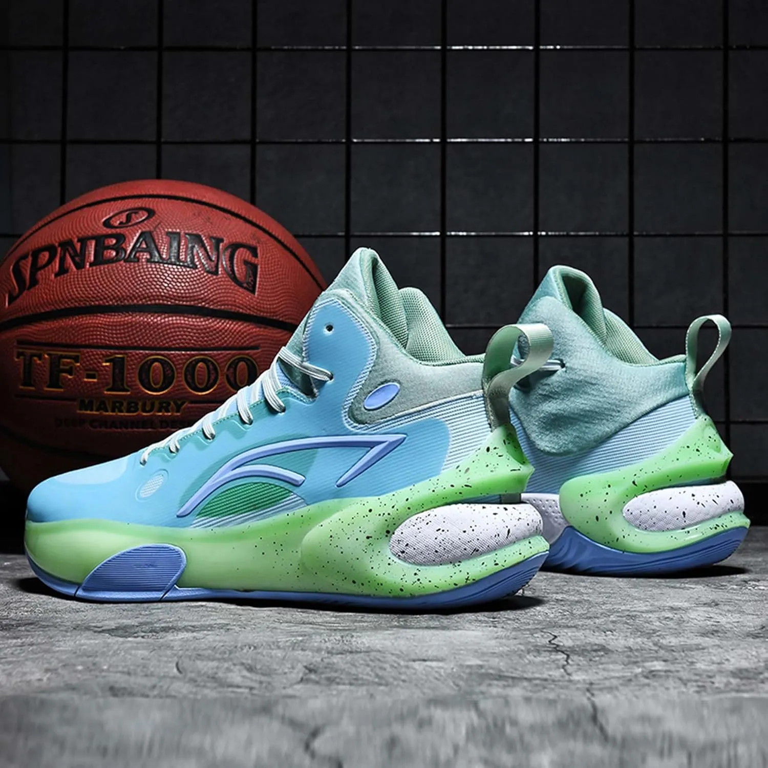 Men's Lightweight Rebound Basketball Shoes Non-Slip Cushioning Sneakers Women's Comfortable Soft Bottom Casual Sports Running Shoes Street Casual Walking Men's Shoes Women's Shoes