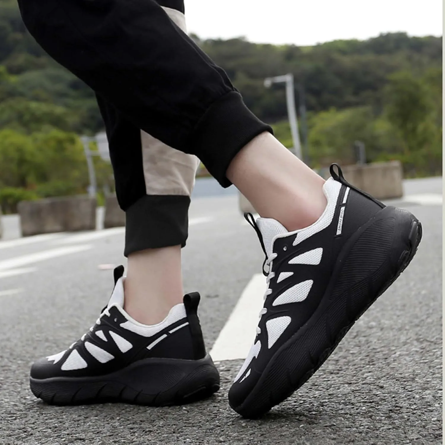 Men's Women's Basketball Shoes Fashion High Top Sneakers Arch Support Running Shoes Lightweight Casual Walking Shoes Outdoor Non-Slip Fitness Tennis Shoes