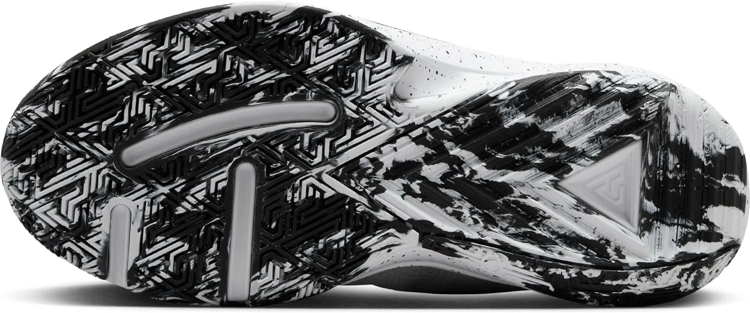 Nike Boy's Freak 5 (Big Kid)