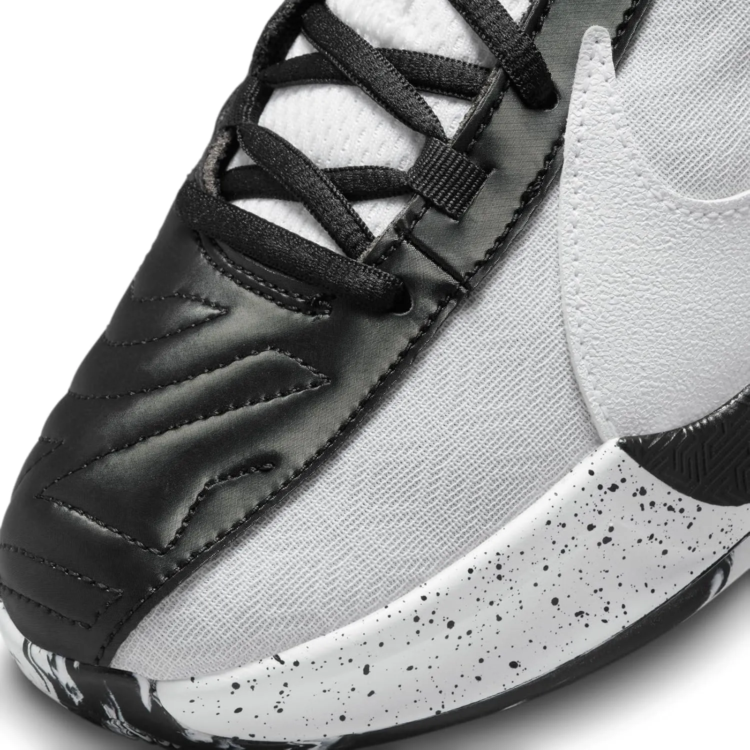 Nike Boy's Freak 5 (Big Kid)