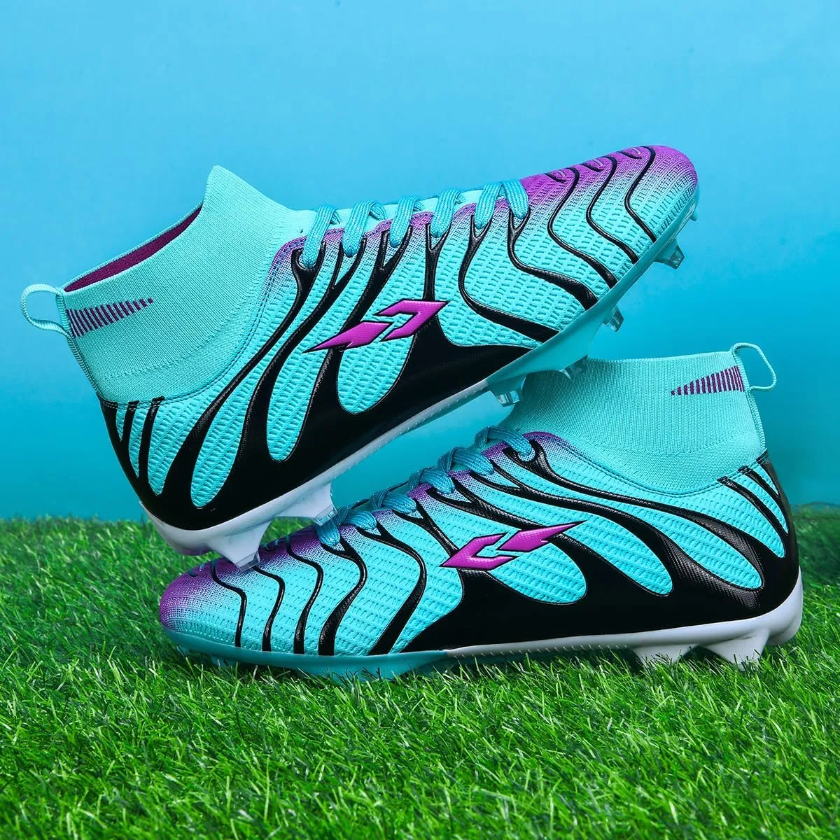 Soccer Cleats for Mens Womens Lightweight Training Football Shoes Unisex Outdoor High Ankle Sneaker