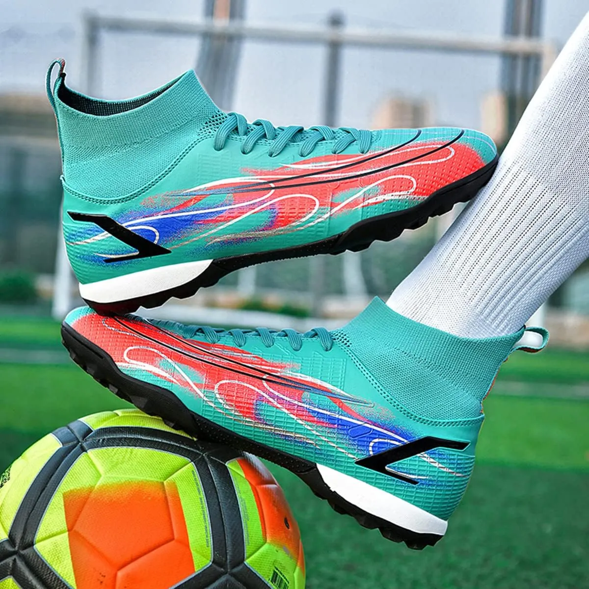 Unisex Football Game Training Soccer Boots High Top Ankle Support Breathable Comfort Spikes For Indoor/Outdoor