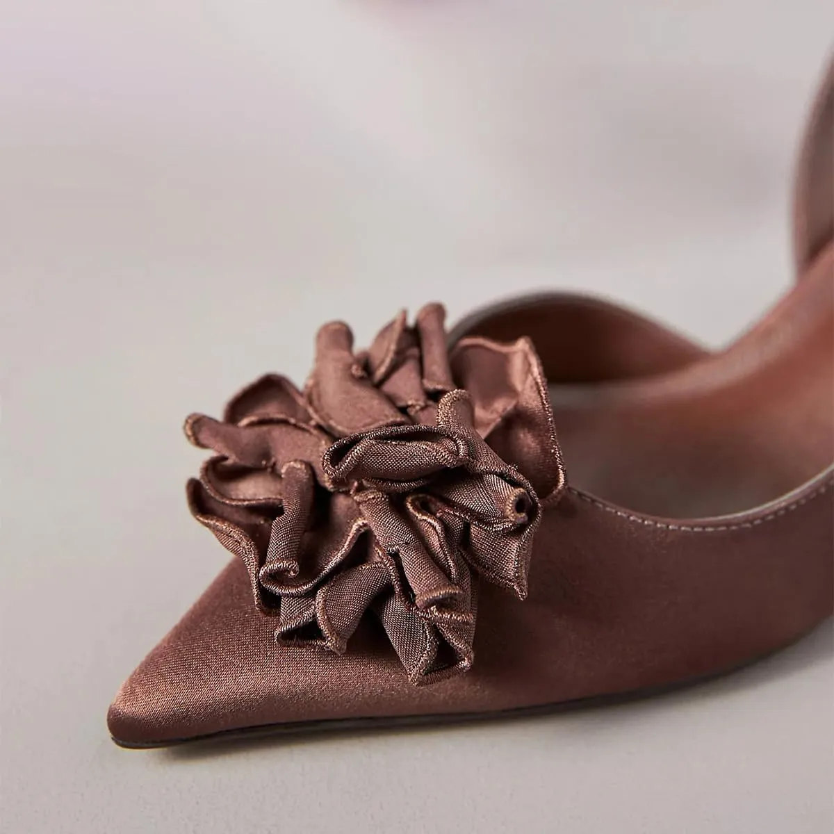 Women Graceful Flower Decor Pointed Toe Satin Slingback Pumps Slip on Low Kitten Heel Sandals Elegant Party Event Shoes Size 4-16 US