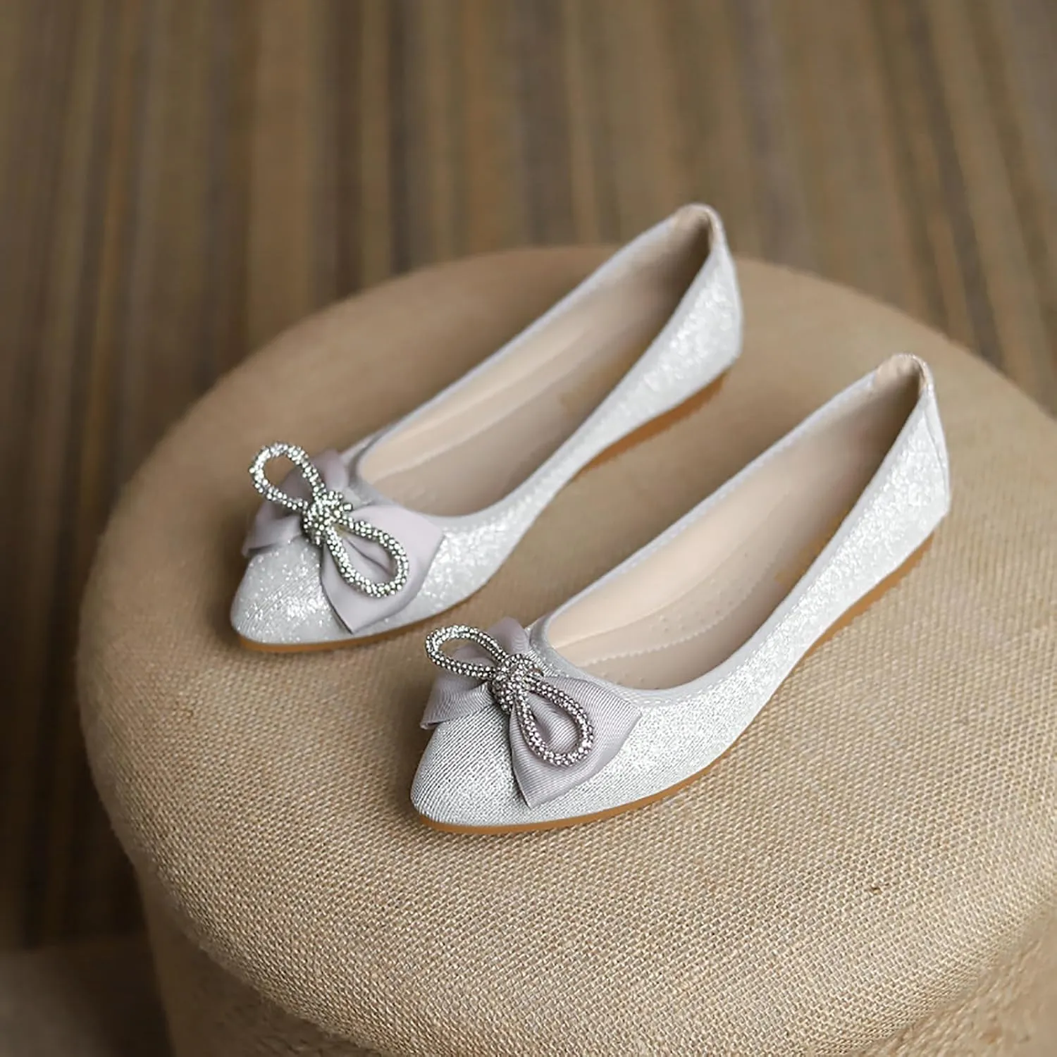 Women's Flats, Foldable Ballet Flats for Women, Fashion Bow Tie Pionted Toe Comfort Lightweight Slip-On Dress Shoes