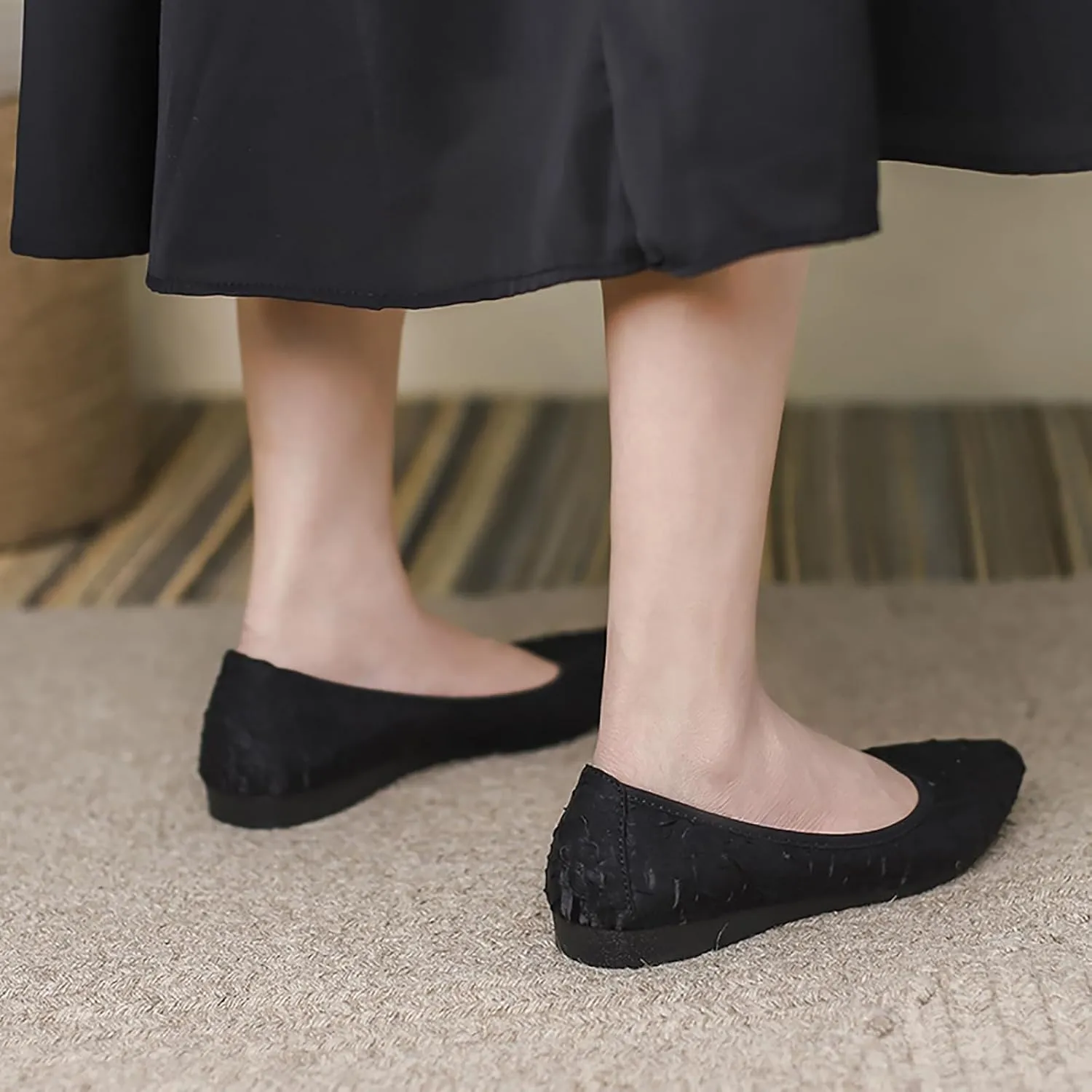 Women's Flats, Foldable Ballet Flats for Women, Fashion Silk Pionted Toe Comfort Lightweight Slip-On Dress Shoes